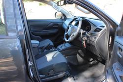 2023 Mitsubishi Triton GLX