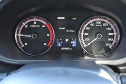 2023 Mitsubishi
Triton GLX