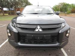 2023 Mitsubishi
Triton GLX
