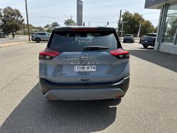 2024 Nissan
X-TRAIL ST-L