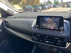 2024 Nissan X-TRAIL ST-L