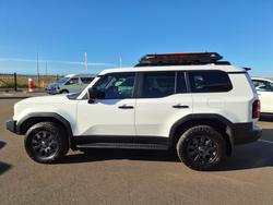 2024 Toyota Prado Altitude White