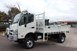 2022 Hino 817 4X4 300/ 817 - 4x4 WHITE