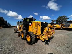 2014 Caterpillar 140M2 Yellow