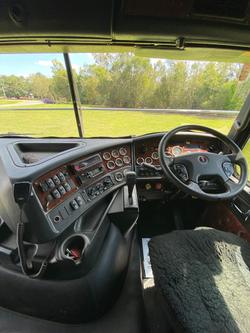 2018 Kenworth
                K200