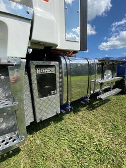 2018 Kenworth
                K200