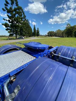 2018 Kenworth
                K200