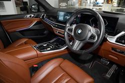 2023 BMW X7 xDrive40d M Sport