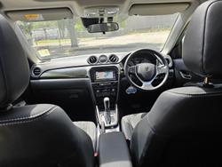 2023 Suzuki
Vitara Turbo