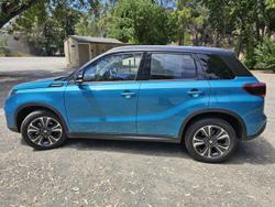 2023 Suzuki
Vitara Turbo