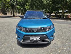 2023 Suzuki
Vitara Turbo