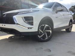 2024 Mitsubishi Eclipse Cross PHEV ES