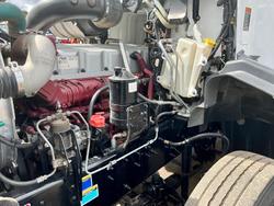 2014 Mack Granite Palfinger Pk11001 Light Use $60000+Gst MACK GRANITE WHITE