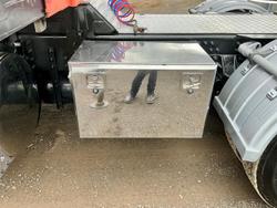 2014 Mack Granite Palfinger Pk11001 Light Use $60000+Gst MACK GRANITE WHITE
