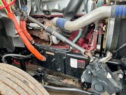 2014 Mack Granite Palfinger Pk11001 Light Use $60000+Gst MACK GRANITE WHITE