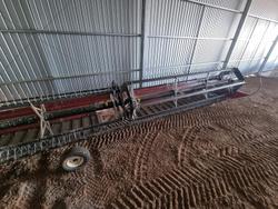 2011 CASE IH Wd2303 Red