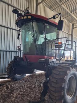 2011 CASE IH Wd2303 Red