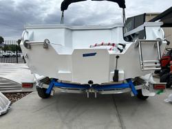 2025 Stacer 481 SeaMaster