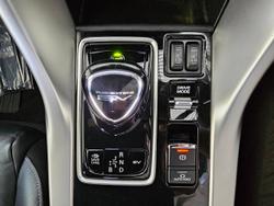 2021 MITSUBISHI
                ECLIPSE CROSS EXCEED PHEV (AWD)
