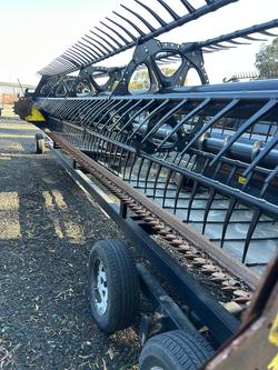 2012 MacDon
D60 25Ft