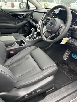 2024 Subaru Outback AWD Touring