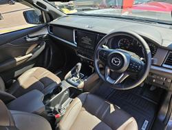 2024 Mazda
BT-50 GT