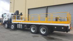 2025 Isuzu F Series FYH 300-350 WHITE