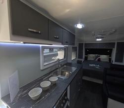 2024 Leader Caravans 2060_R_K1e2_T Gold Le 20'6