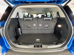 2025 Ford
Everest Sport