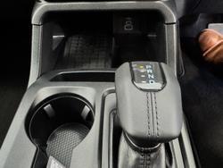 2025 Ford
Everest Sport