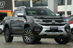 2024 Volkswagen
                Amarok TSI452 Aventura