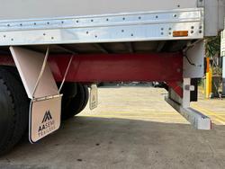 2004 Maxitrans St3 Od 24 Pallet Chiller Van, Roll Door 4.3M