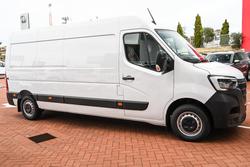 2024 Renault
                Master Pro 110kW