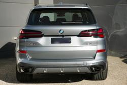 2023 BMW X5 xDrive40i M Sport