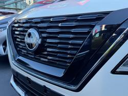 2024 Nissan
X-TRAIL Ti e-POWER