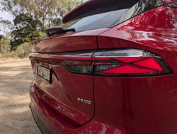 2024 MG HS Vibe AS33 MY24.5 Diamond Red