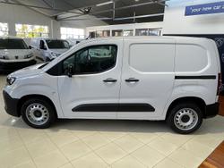 2024 Peugeot Partner Pro