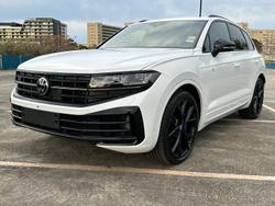 2024 Volkswagen
                Touareg R