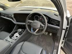 2024 Volkswagen
                Touareg R
