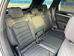 2024 Volkswagen
                Touareg R