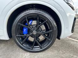 2024 Volkswagen
                Touareg R