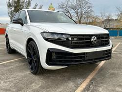 2024 Volkswagen
                Touareg R