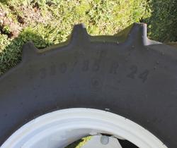 New Holland
T5.110 Electro Command Tractor