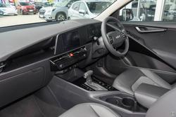 2023 Kia
                Niro HEV S
