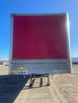 2011 Maxitrans 16P Dry Van Red