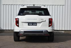 2024 KGM SsangYong Torres Ultimate J116 MY25 AWD Grand White