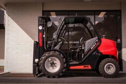 2018 Manitou Mc-X 18-4 Red