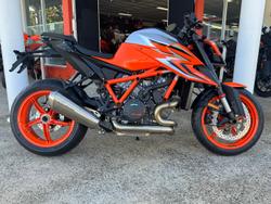 2022 KTM 1290 Super Duke R