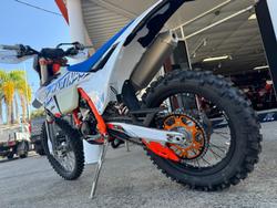 2024 KTM
                250 EXC-F Six Days 