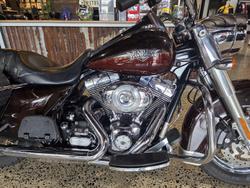 2011 Harley-Davidson Road King Classic 1690 (FLHRC)
